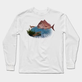 Pink Snapper chasing Squid Long Sleeve T-Shirt